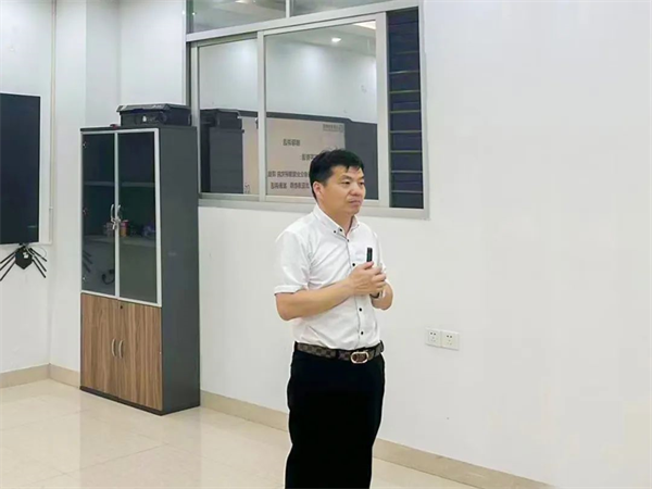 星亿项目总监涂亚清老师致辞